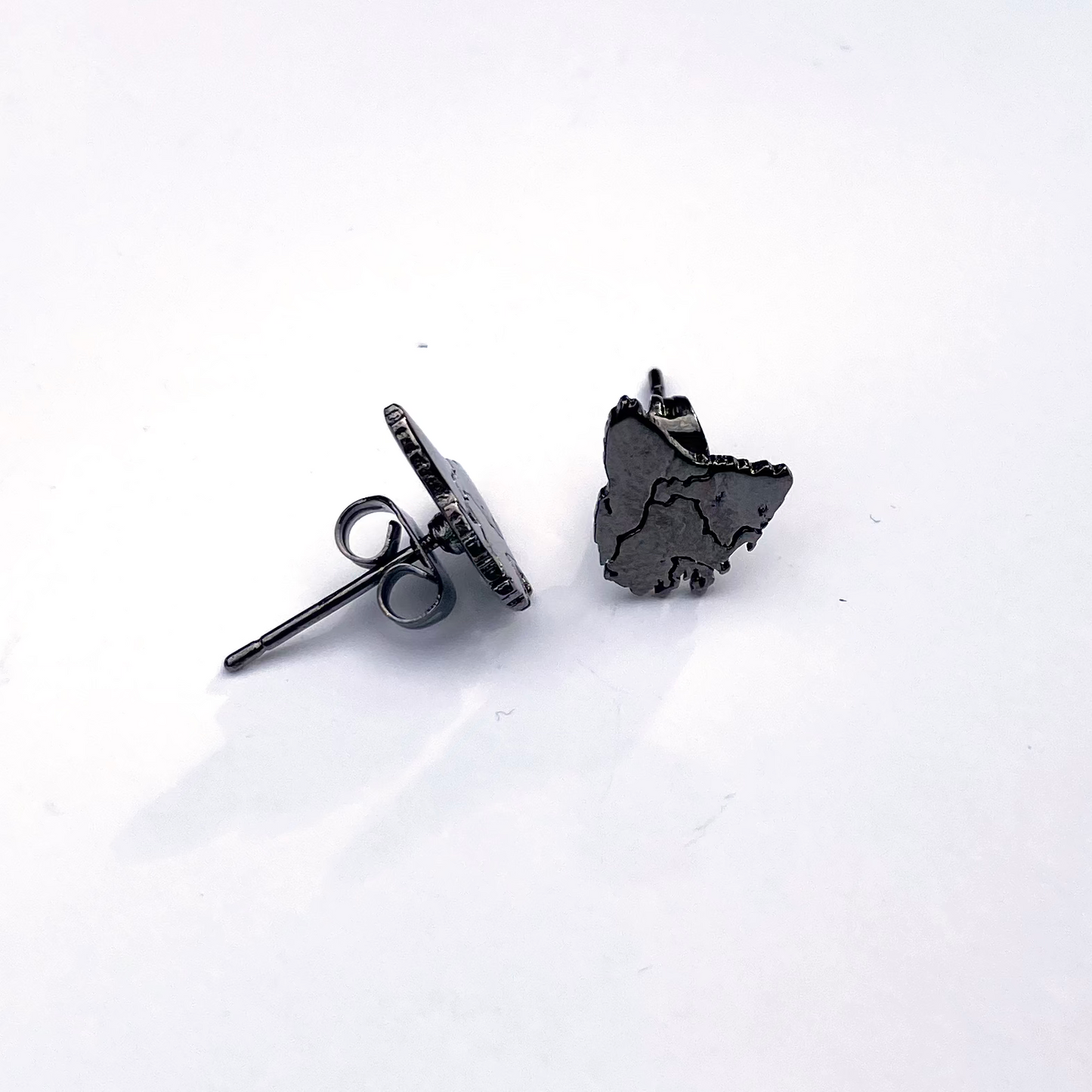 Tassie Map Earring (Plated) - Stud