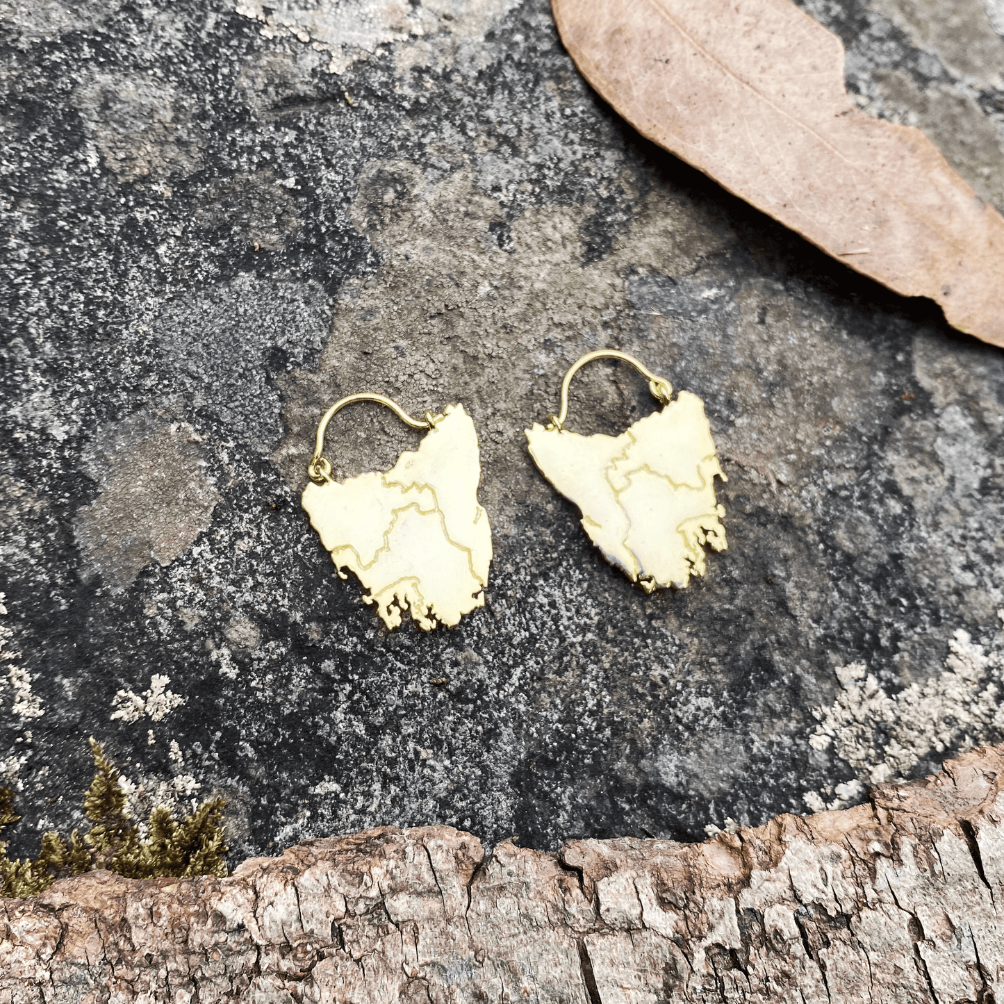 Tassie Map Earring - Boat Hook