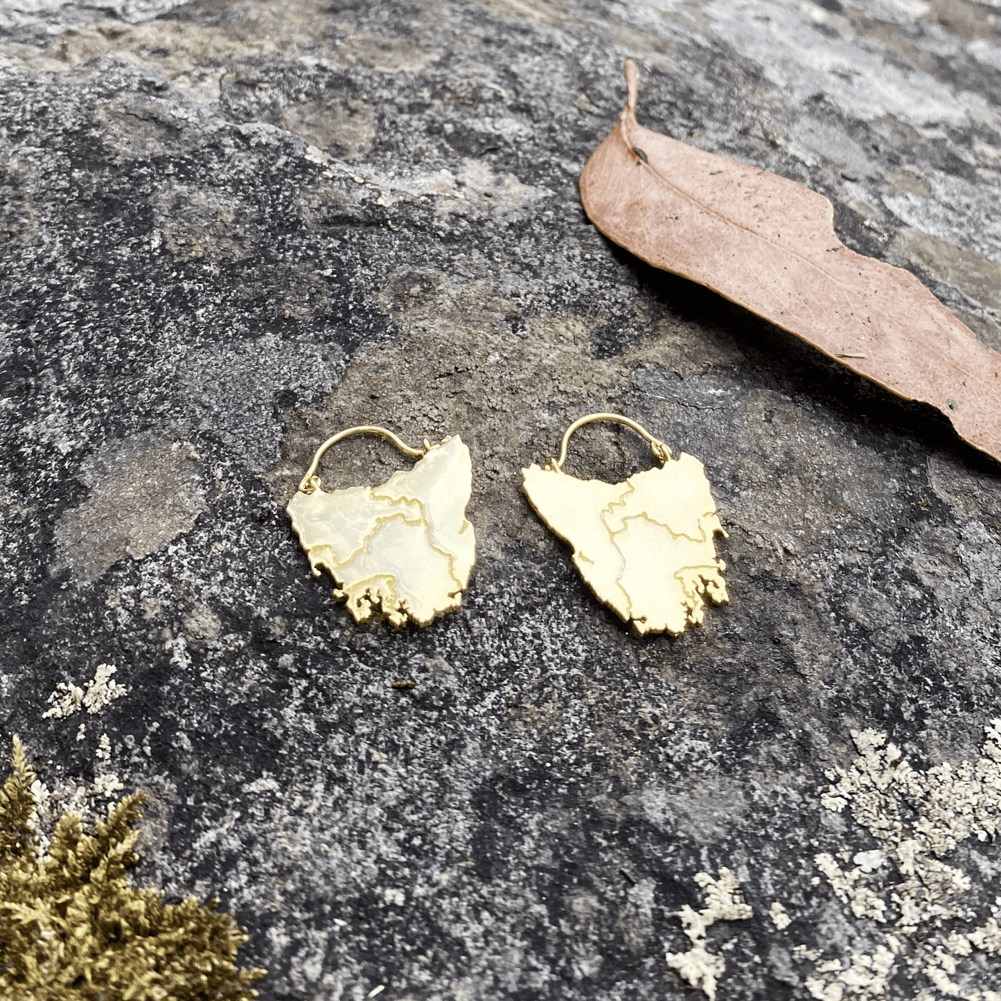 Tassie Map Earring - Boat Hook