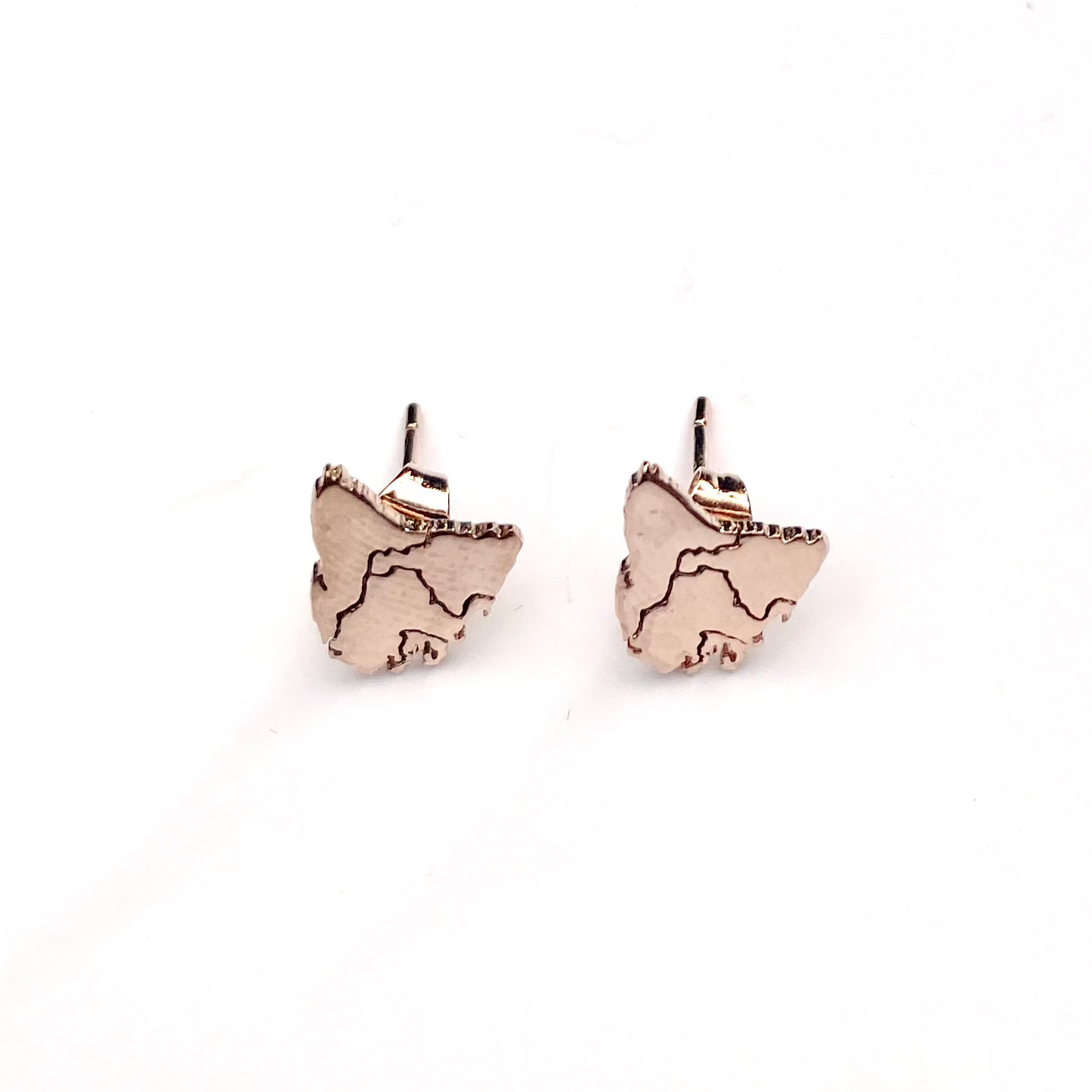 Tassie Map Earring - Stud